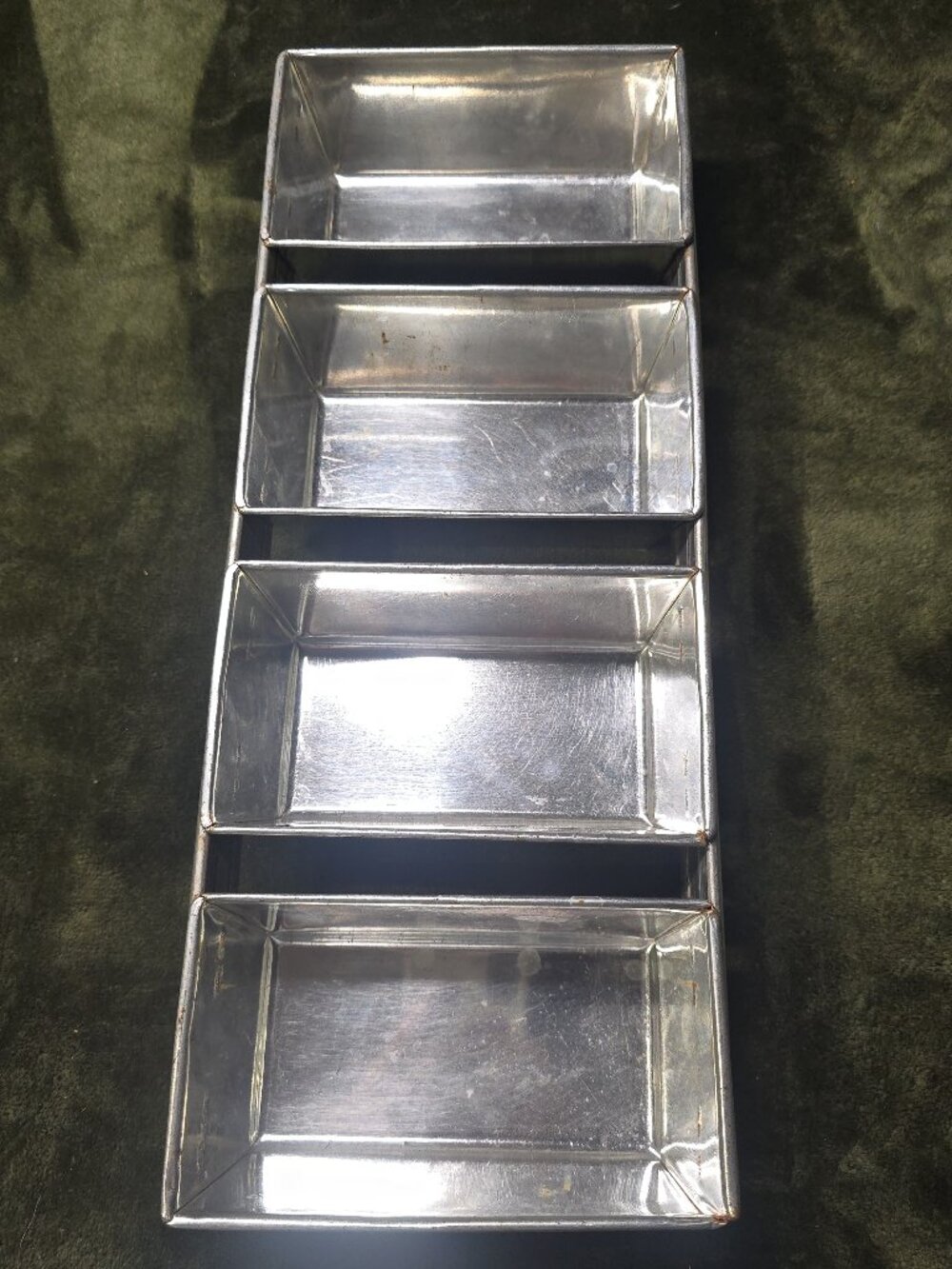 Commercial 4 Strap Bread Loaf Baking Pan Set, Welded Steel Bakery Pans
